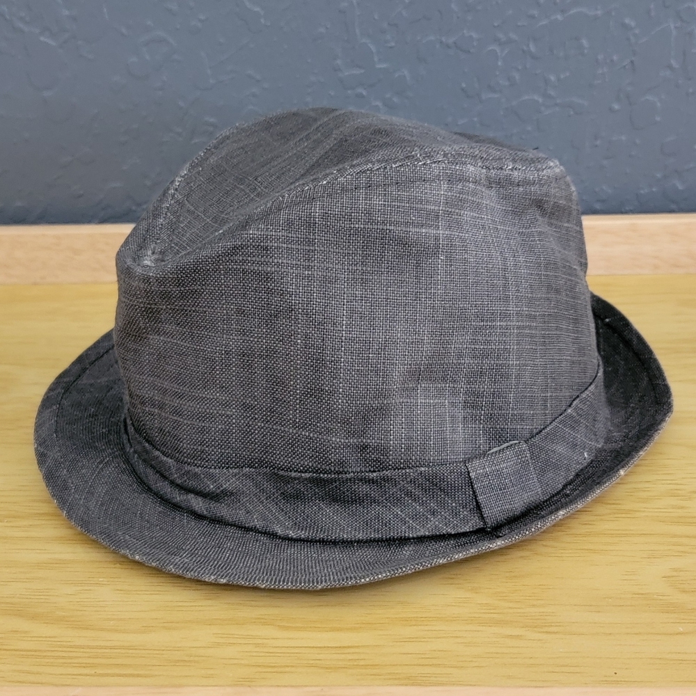 Kenneth Cole Stylish Gray Fedora Hat